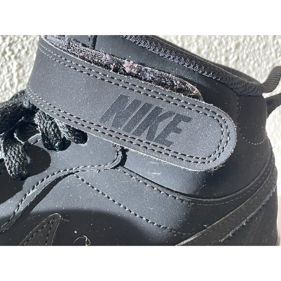 Nike Court Borough Mid 2 GS 'Triple Black' CD7782-001 Boys Size 5.5Y - Picture 2 of 9